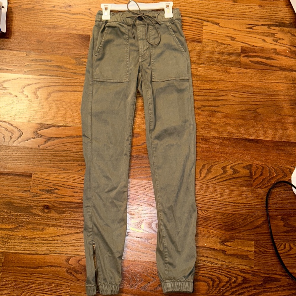 American Eagle Women’s Jeans